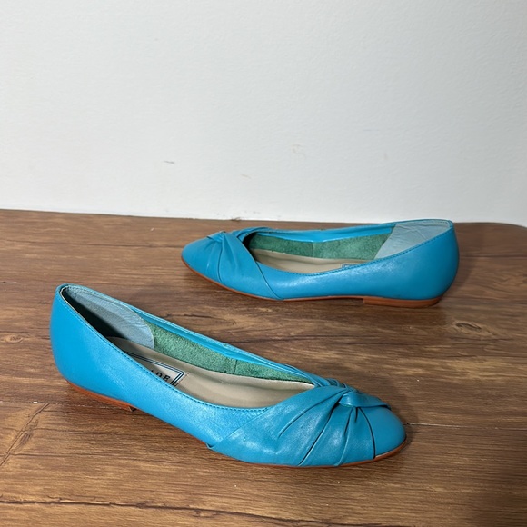 Escapade women’s Leather flat shoes size 5.5 - Picture 9 of 12